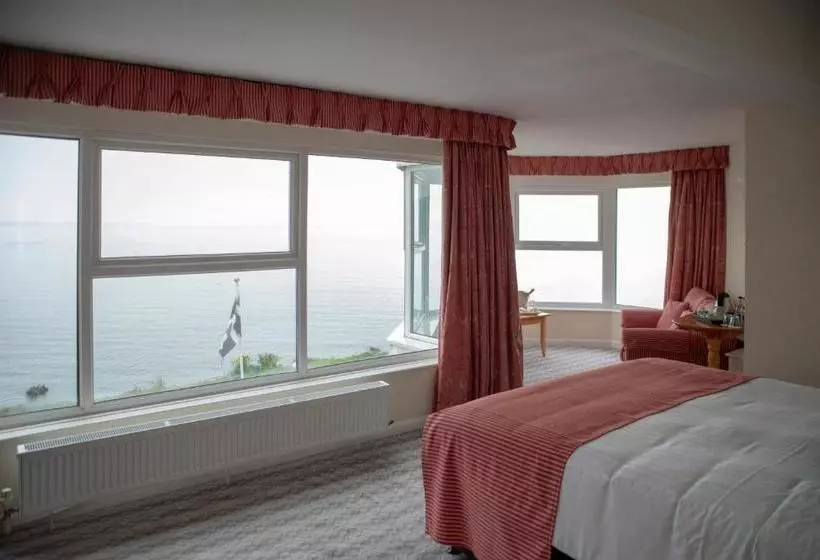 호텔 The Hannafore Point