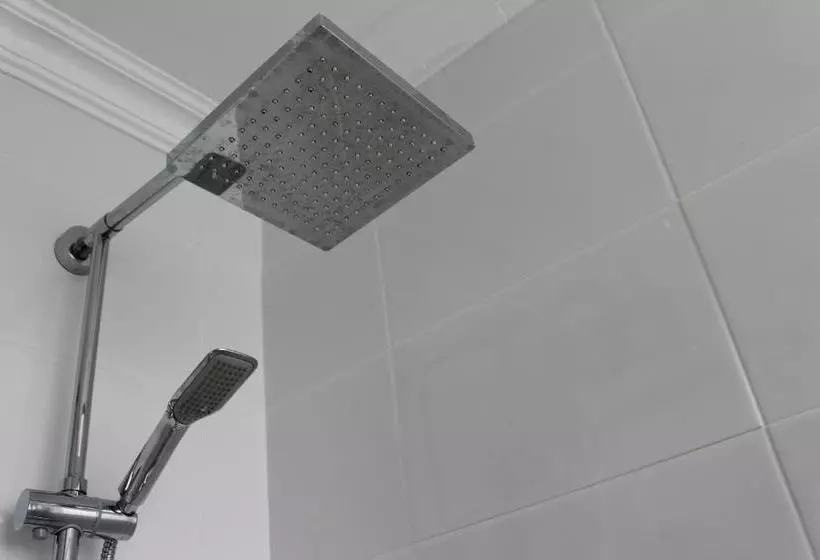 호텔 The Hannafore Point