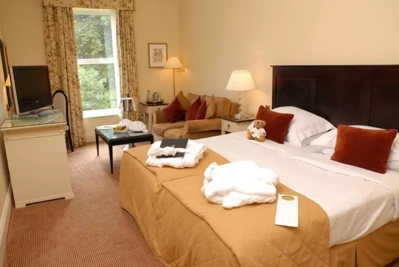 Hatherley Manor Hotel & Spa