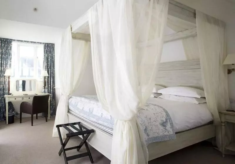 Отель No 1 By Guesthouse, York