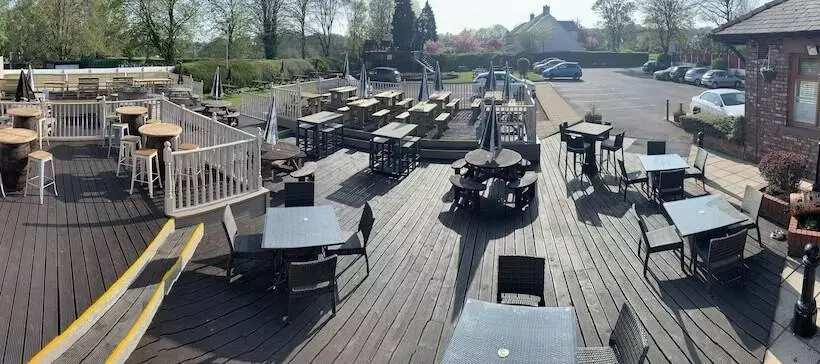 בית מלון כפרי The Griffin Inn