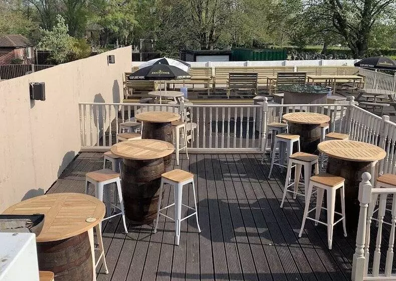 בית מלון כפרי The Griffin Inn