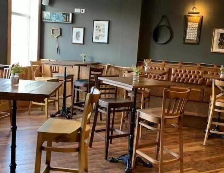 בית מלון כפרי The Griffin Inn