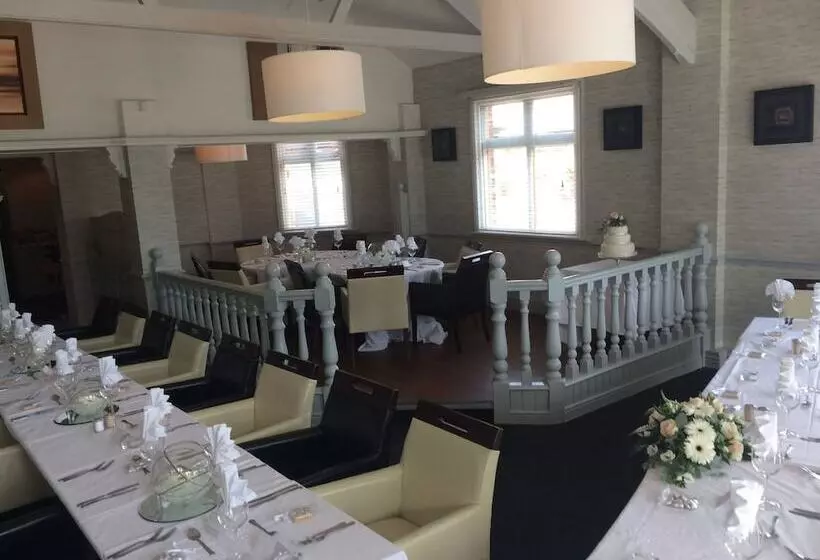 בית מלון כפרי The Griffin Inn