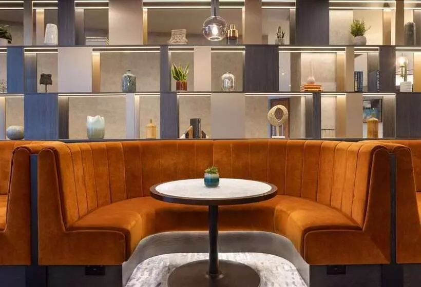 酒店 Hilton Cardiff