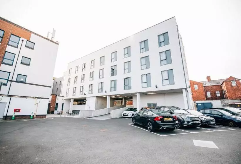 Отель Holiday Inn Express Belfast City, An Ihg