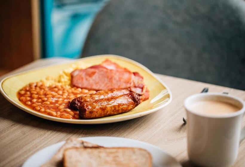 فندق Holiday Inn Express Belfast City, An Ihg