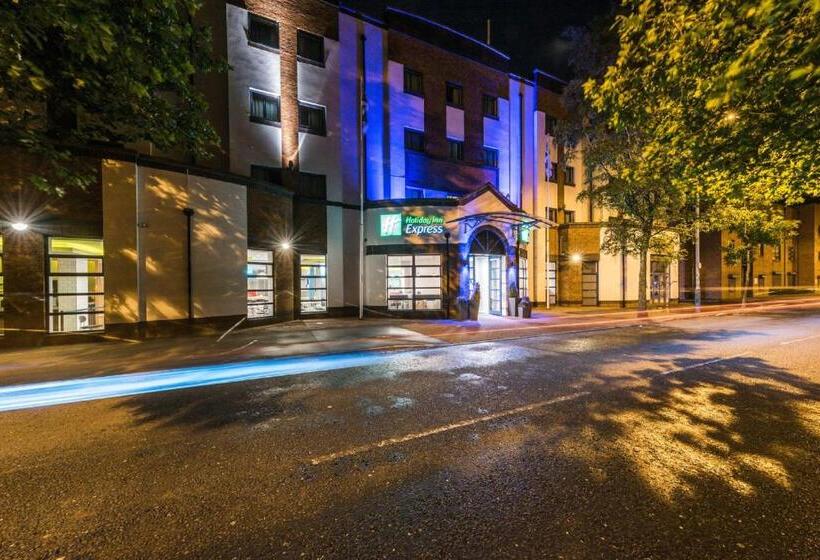 فندق Holiday Inn Express Belfast City, An Ihg
