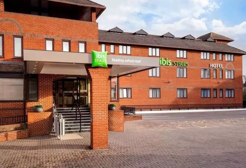 בית מלון כפרי Ibis Styles Reading Oxford Road