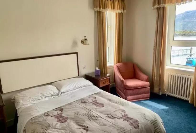 Lochalsh Hotel With Views To The Beautiful Isle Of Skye