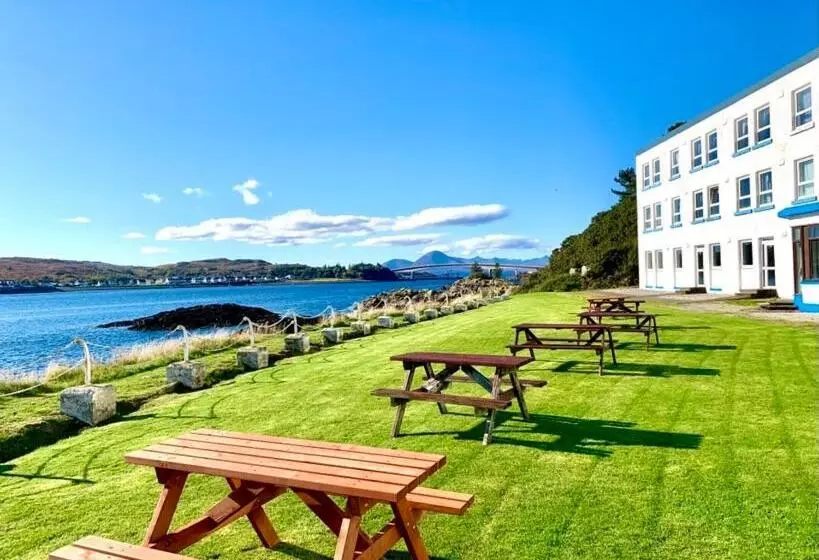 Lochalsh Hotel With Views To The Beautiful Isle Of Skye