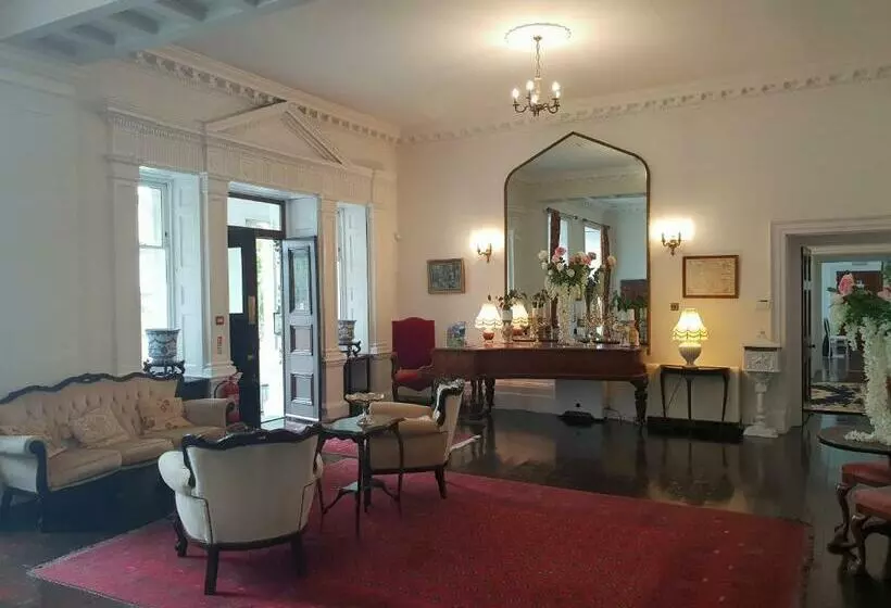 בית מלון כפרי Longworth Hall