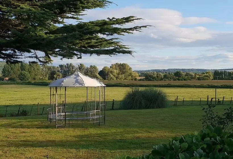 בית מלון כפרי Longworth Hall