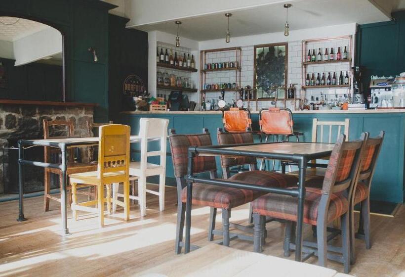 فندق Norfolk Arms