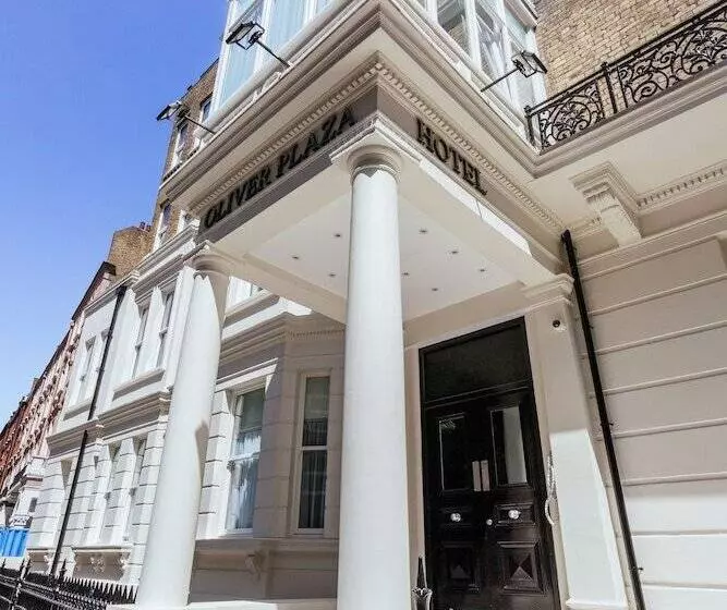 בית מלון כפרי Oliver Plaza