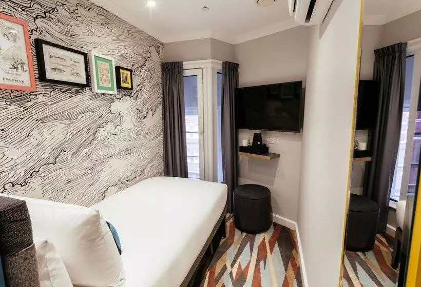 בית מלון כפרי Oliver Plaza