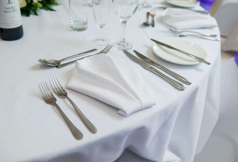 Stanwell Hotel By Mercure