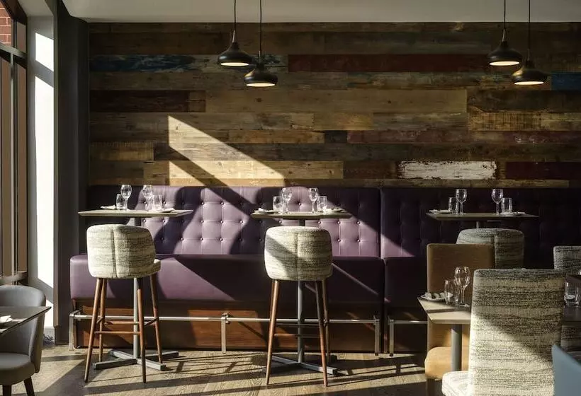 Novotel Ipswich Centre