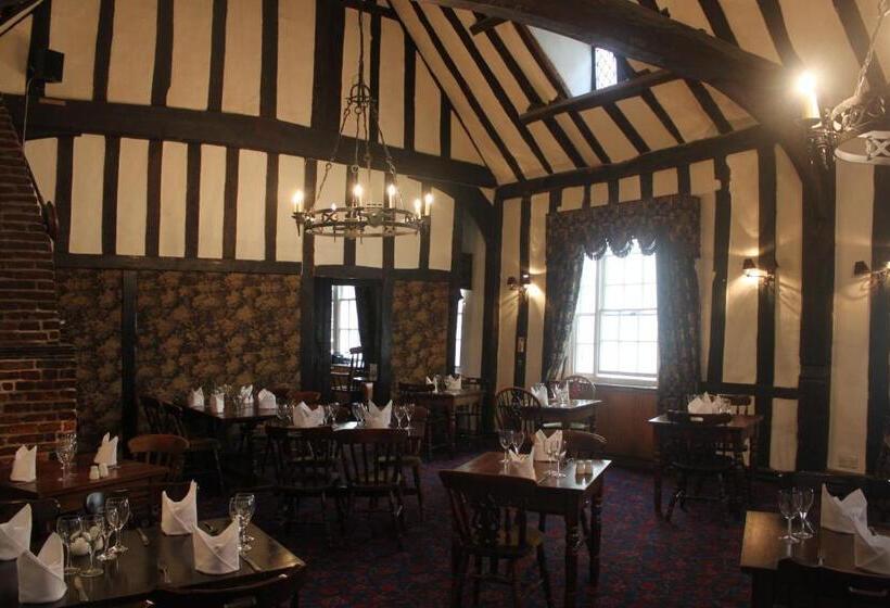 فندق Brook Red Lion