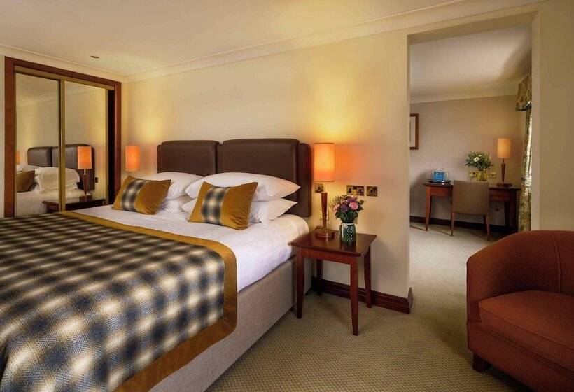 فندق Macdonald Tickled Trout