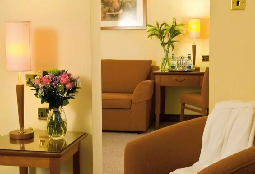 בית מלון כפרי Macdonald Tickled Trout