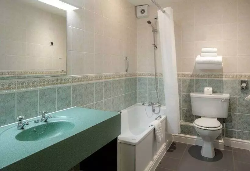 Отель Oxford Witney