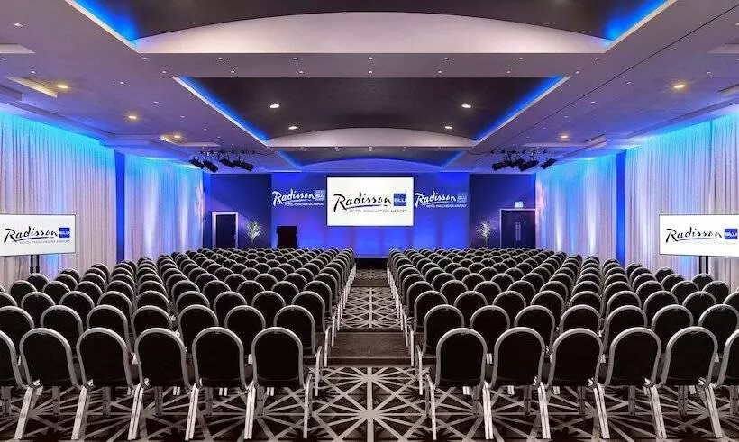 فندق Radisson Blu Manchester Airport