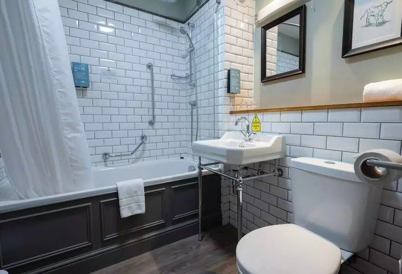 St Leonards Hotel By Greene King Inns