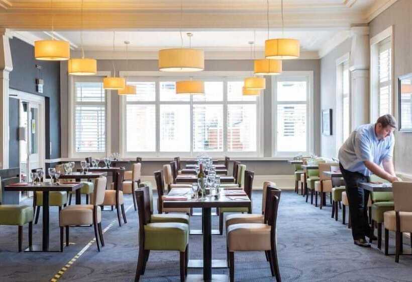 호텔 The Caledonian New Southlands