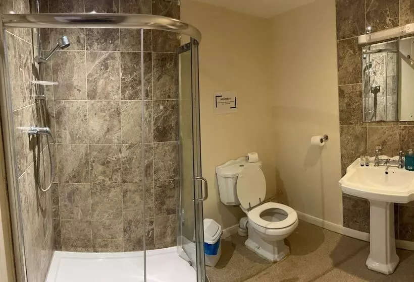 호텔 The Rose And Crown