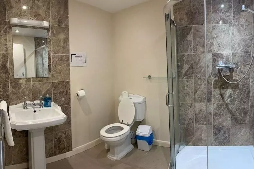 호텔 The Rose And Crown