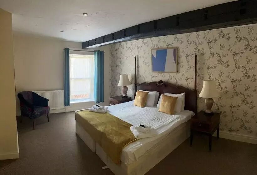 호텔 The Rose And Crown