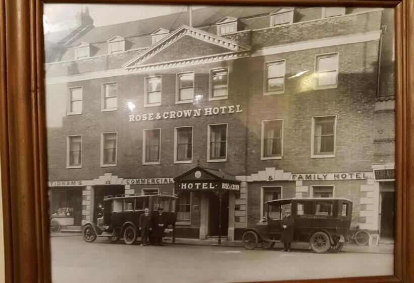هتل The Rose And Crown