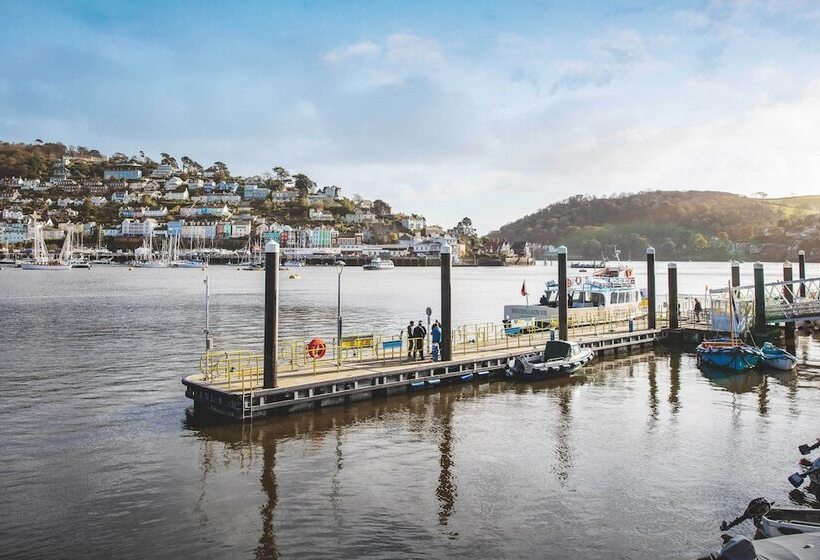 Hotel The Royal Castle