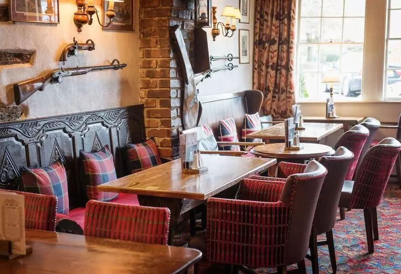 Отель The Royal Castle