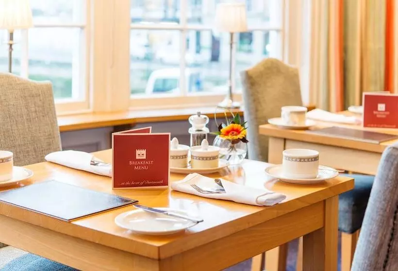 Отель The Royal Castle