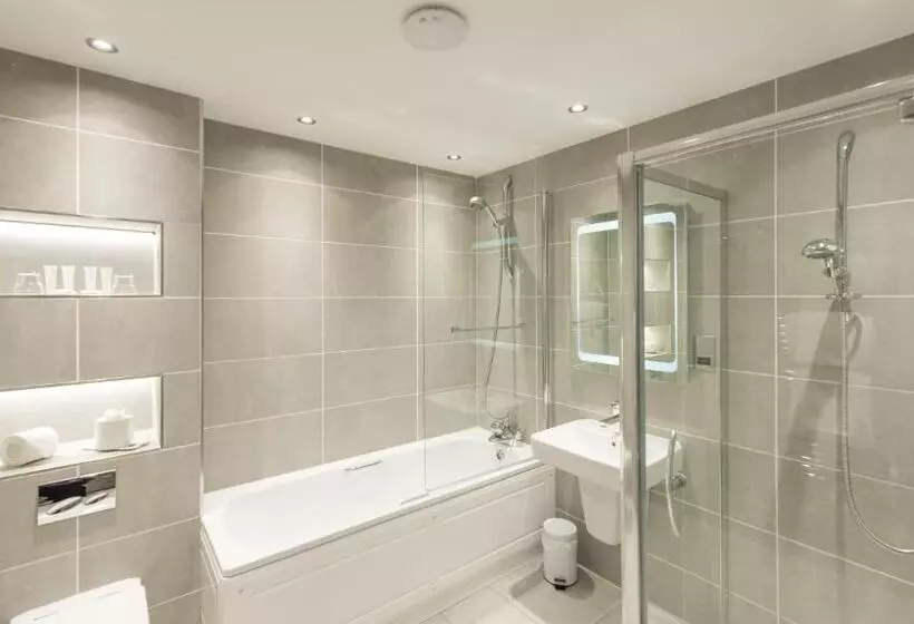 酒店 The Royal & Fortescue