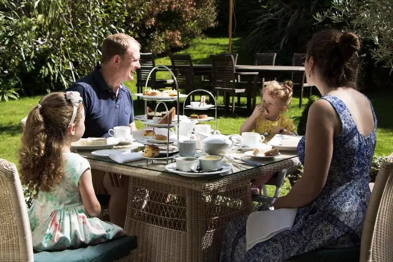 בית מלון כפרי The Royal