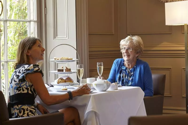 בית מלון כפרי The Royal