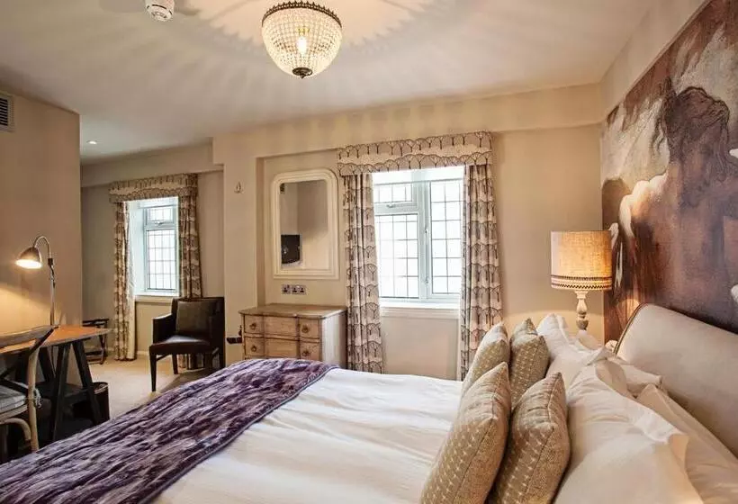 酒店 The White Swan