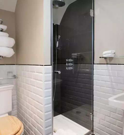 酒店 The White Swan