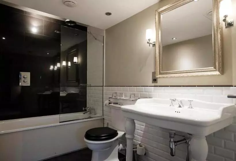 酒店 The White Swan