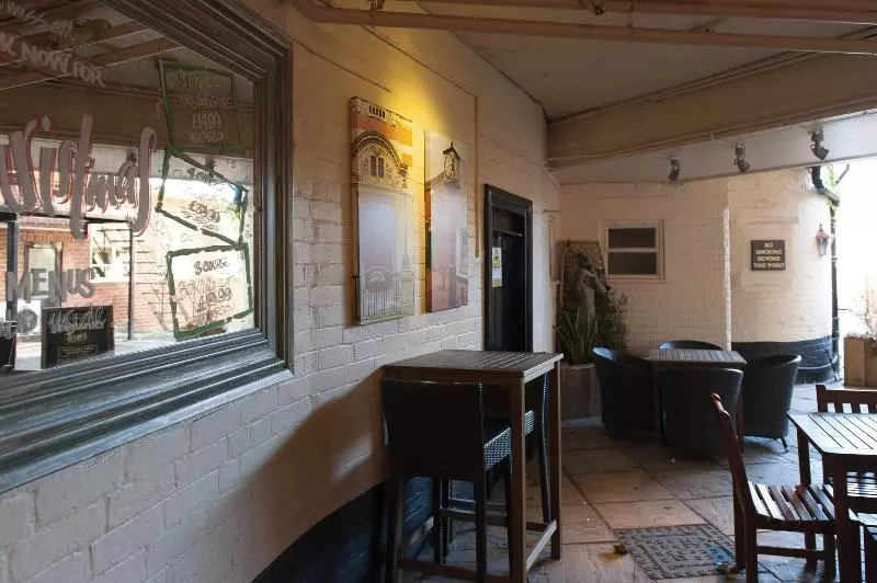 The Vine Hotel By Thegreatvine Ltd