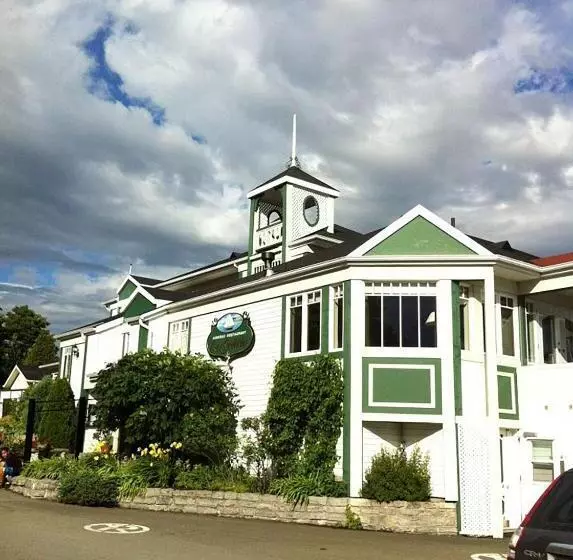 Goéliche Hotel Et Appartement