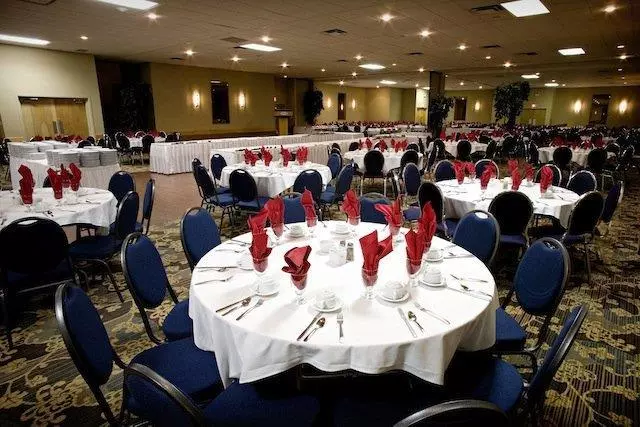 Heritage Inn Hotel & Convention Centre Brooks