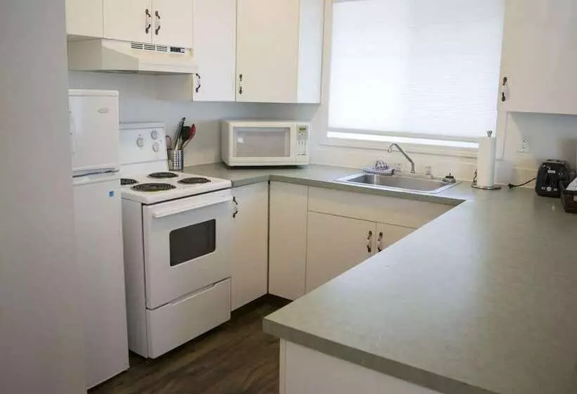 호텔 Banff Boundary Lodge