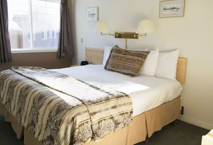 호텔 Banff Boundary Lodge