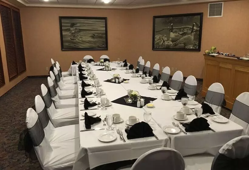 ホテル Canad Inns Destination Centre Fort Garry