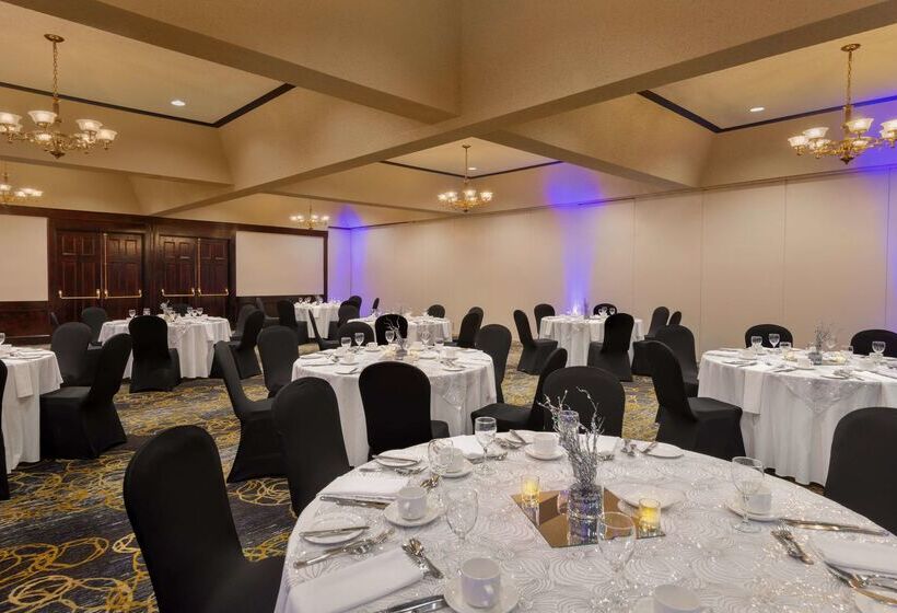 Coast Prince George Hotel By Apa