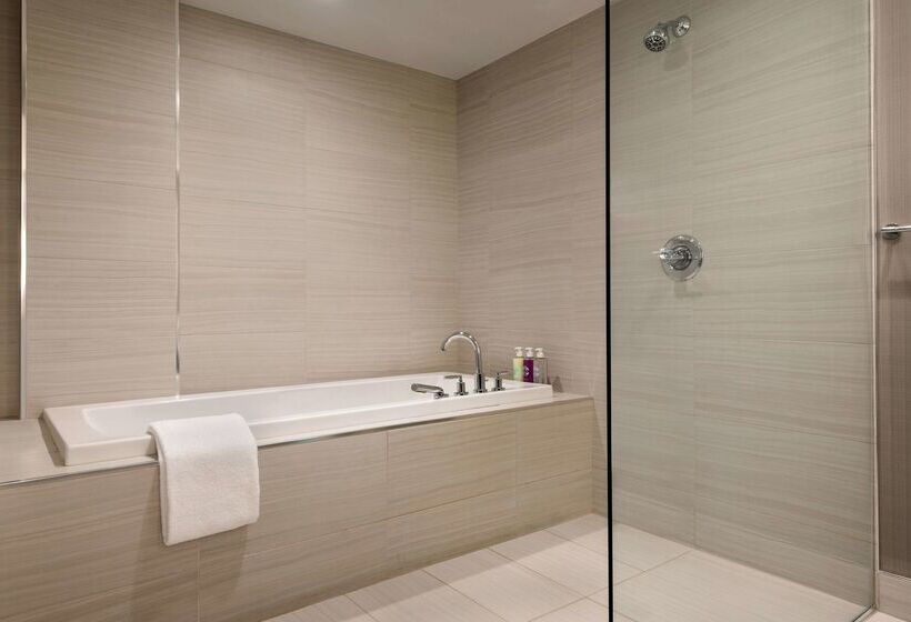 Coast Prince George Hotel By Apa